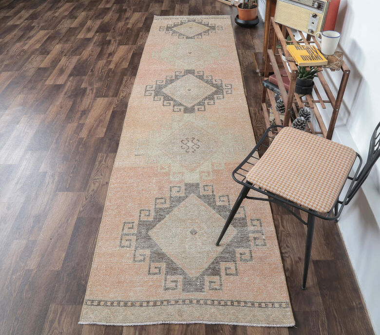 Cansev - Hallway Vintage Rug