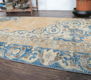 Catherine - Oriental Runner Rug - Thumbnail