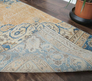 Catherine - Oriental Runner Rug - Thumbnail