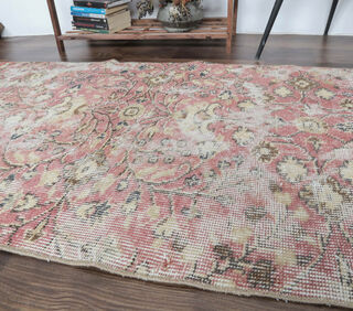 Cecelia - Boho Decor Floral Runner - Thumbnail