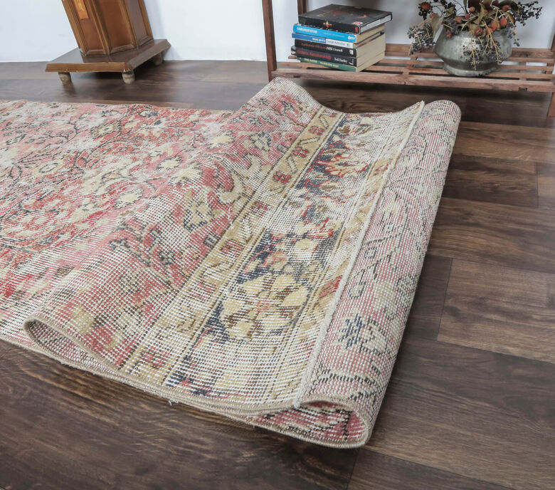 Cecelia - Boho Decor Floral Runner