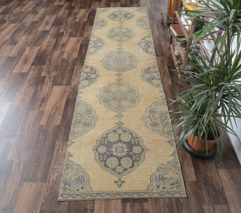 Celile - Oriental Mustard Colored Runner