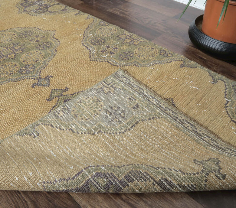 Celile - Oriental Mustard Colored Runner