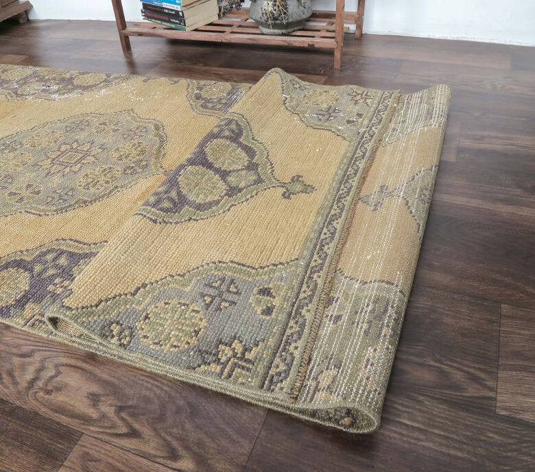 Celile - Oriental Mustard Colored Runner