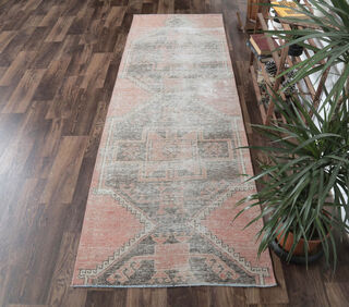 Dide - Distressed Vintage Runner Carpet - Thumbnail