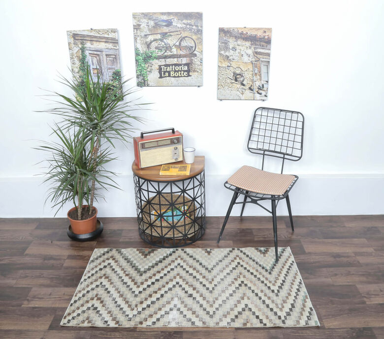 Dolores - ZigZag Vintage Rug