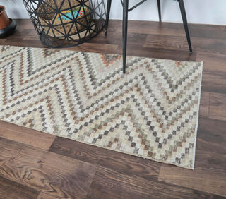 Done - ZigZag Vintage Rug - Thumbnail