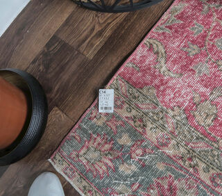 Dora - Botanic Red Vintage Rug - Thumbnail