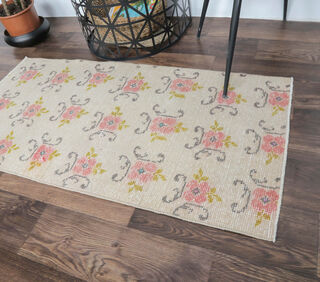 Dorothy - Floral Vintage Door Mat - Thumbnail