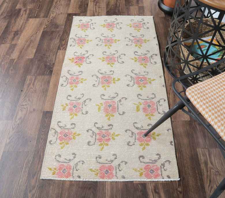 Dorothy - Floral Vintage Door Mat