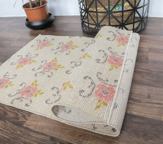 Dorothy - Floral Vintage Door Mat - Thumbnail