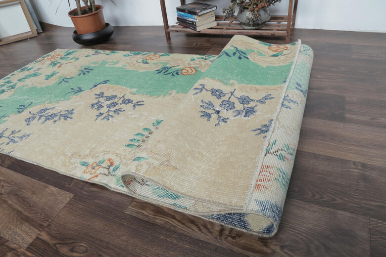 Eden - Multi-Color Vintage Rug