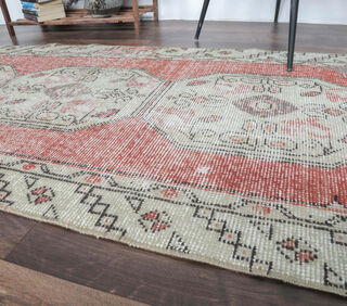 Eleanor - Faded Vintage Runner Rug - Thumbnail