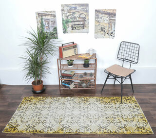 Eliz - Distressed Yellow Runner Vintage Rug - Thumbnail