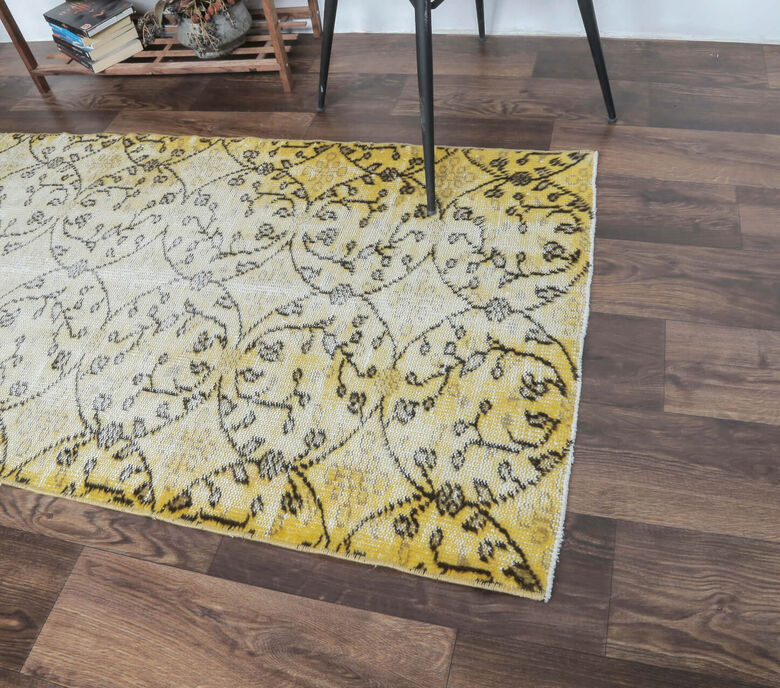 Eliz - Distressed Yellow Runner Vintage Oushak Rug
