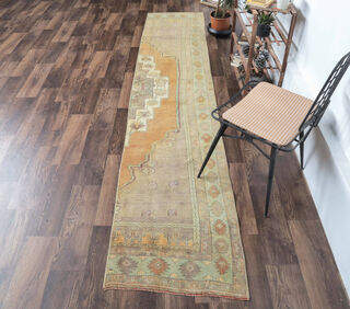 Elvin - Vintage Ethnic Runner Rug - Thumbnail