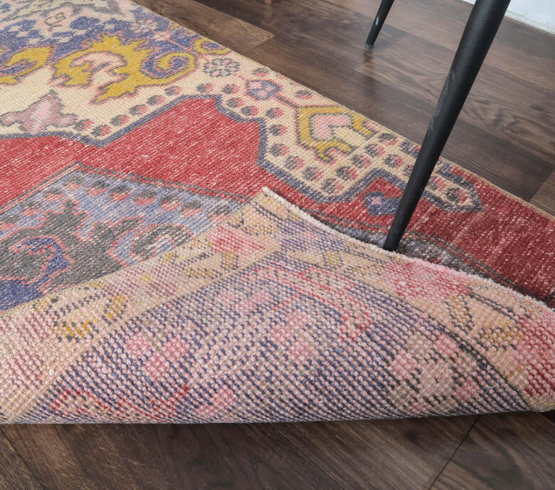 Emel - Vibrant Style Persian Runner