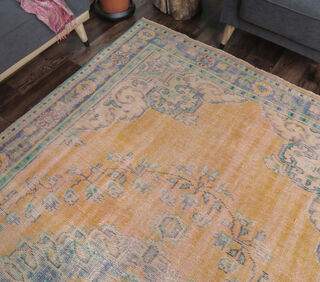 Erin - Faded Orange Vintage Area Rug - Thumbnail