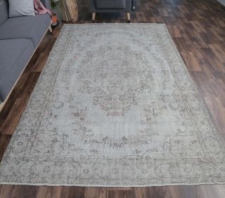 Esenbike - Gray Oriental Vintage Rug - Thumbnail