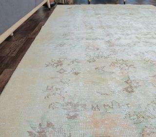 Esengun - Neutral Beige Luxury Area Rug - Thumbnail