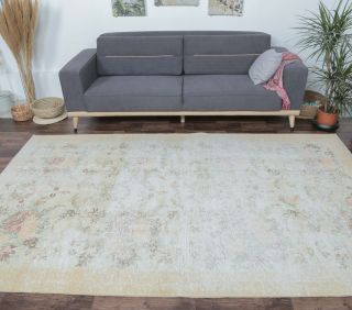 Esengun - Neutral Beige Luxury Area Rug - Thumbnail