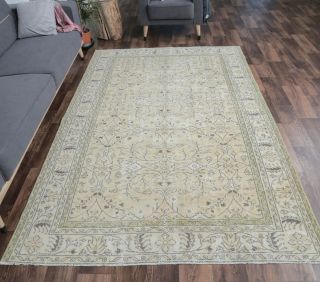 Eshay - Beige Oriental Vintage Rug - Thumbnail