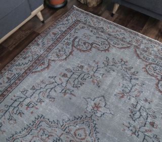 Esine - Bohemian Vintage Area Rug - Thumbnail