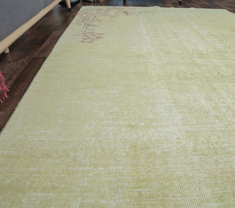 Esmecan - Green Vintage Rug