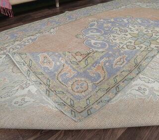 Esra - Oiginal Vintage Area Rug - Thumbnail