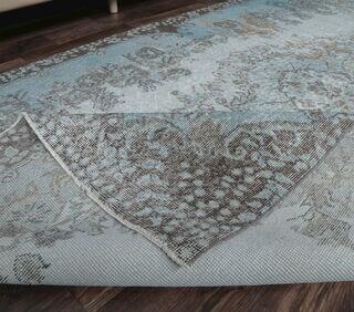 Esther - 1960's Vintage Area Rug - Thumbnail