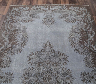 Estrella - Gray Oriental Rug - Thumbnail