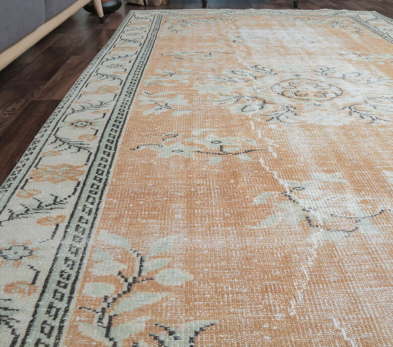 Etil - Faded Orange Boho Chic Vintage Rug