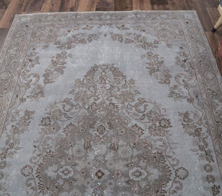 Etty - Turkish Vintage Rug - Thumbnail