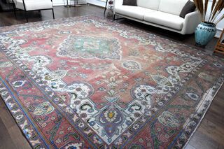 Vintage Persian Handwoven Rug - Thumbnail