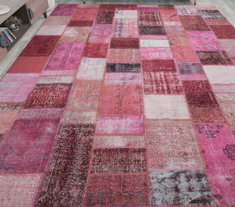 Gelincik - Pink Handmade Patchwork Rug