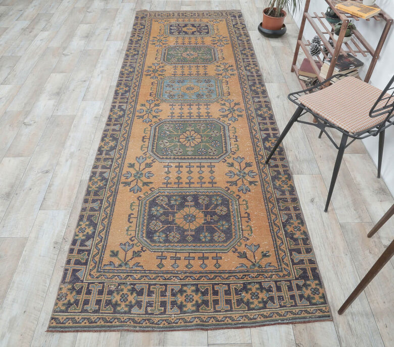 Gokay - Vintage Floral Oushak Runner