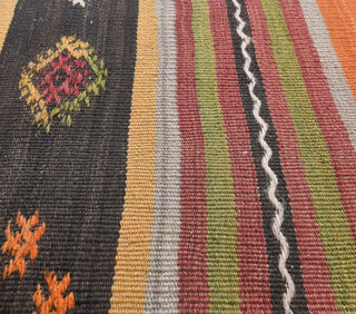 Gul - Heirloom Turkish Kilim - Thumbnail