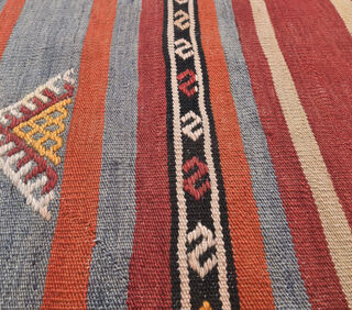 Gulfer - Traditional Turkish Kilim - Thumbnail