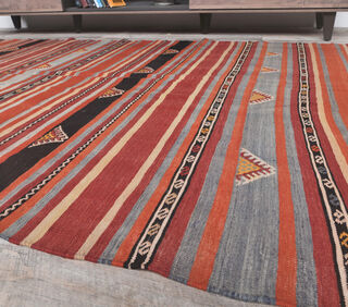 Gulfer - Traditional Turkish Kilim - Thumbnail