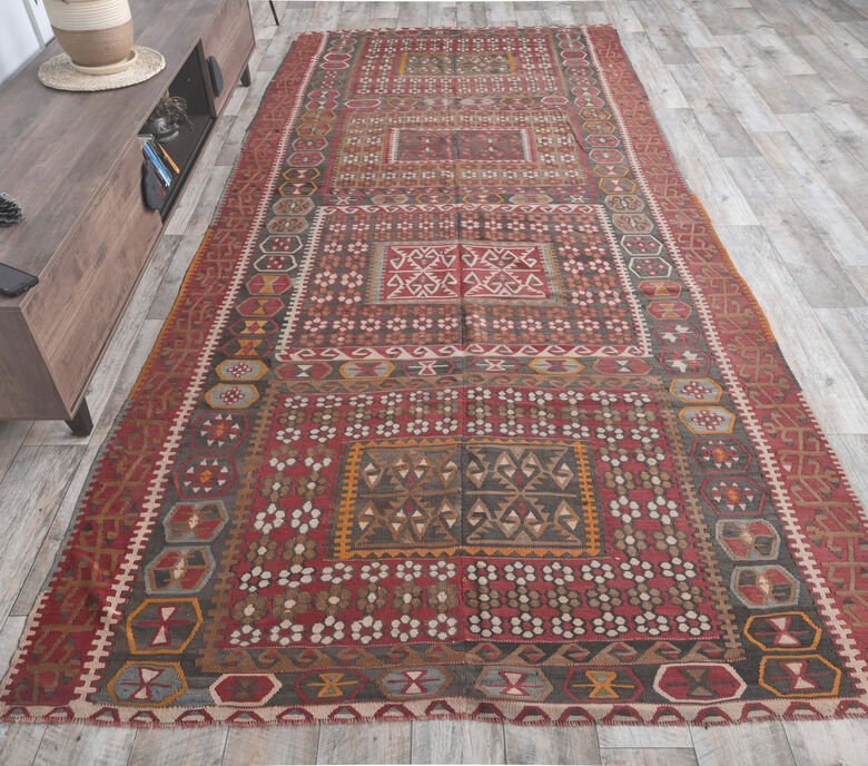 Gulinaz - Wide Kilim Runner