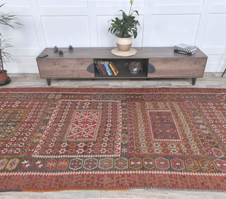 Gulinaz - Wide Kilim Runner - Thumbnail