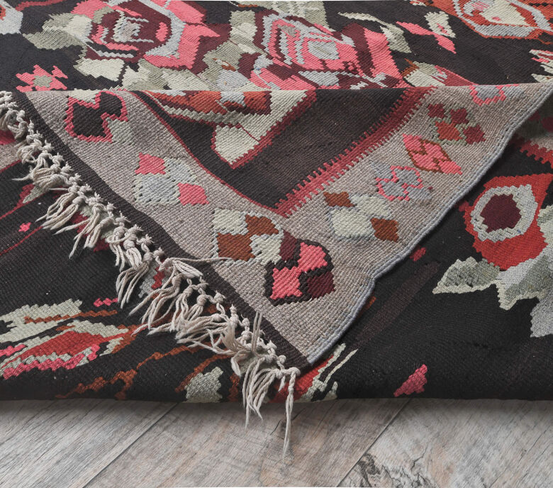 Gulru - Turkish Rustic Kilim