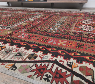 Gulshen - Wide Flatweave Runner Rug - Thumbnail