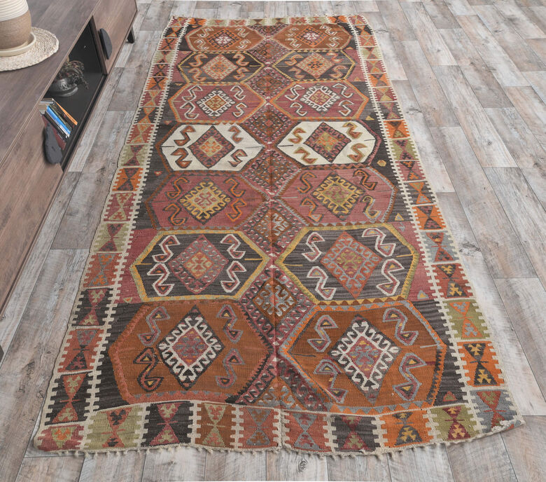 Gulsima - Ethnic Kilim 1970's