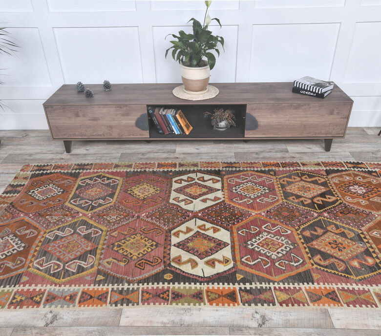 Gulsima - Ethnic Kilim 1970's