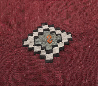 Gunnur - Gray & Red 1970's Flatweave Rug - Thumbnail