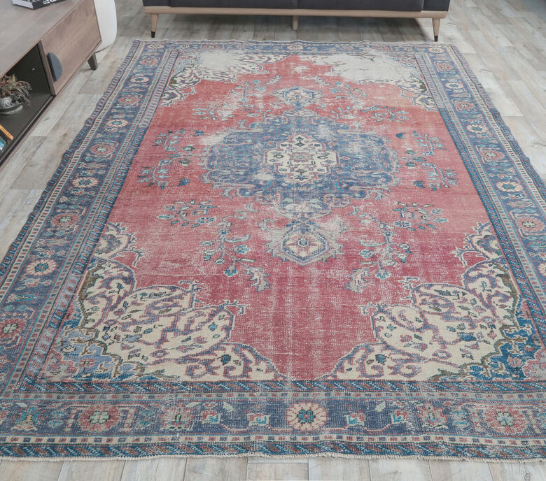 Gwen - Persian Oriental Unique Rug