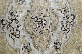 Handmade Persian Large Vintage Rug - Thumbnail