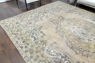 Handmade Persian Large Vintage Rug - Thumbnail
