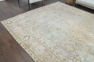 Bohemian Persian Bohem 10x13 Wool Persian Rug - Thumbnail